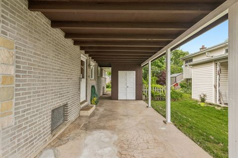 Tiny photo for 220 Voltz Road, Northbrook, IL 60062 (MLS # 12668674)