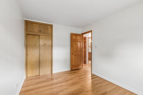 Tiny photo for 220 Voltz Road, Northbrook, IL 60062 (MLS # 12668674)