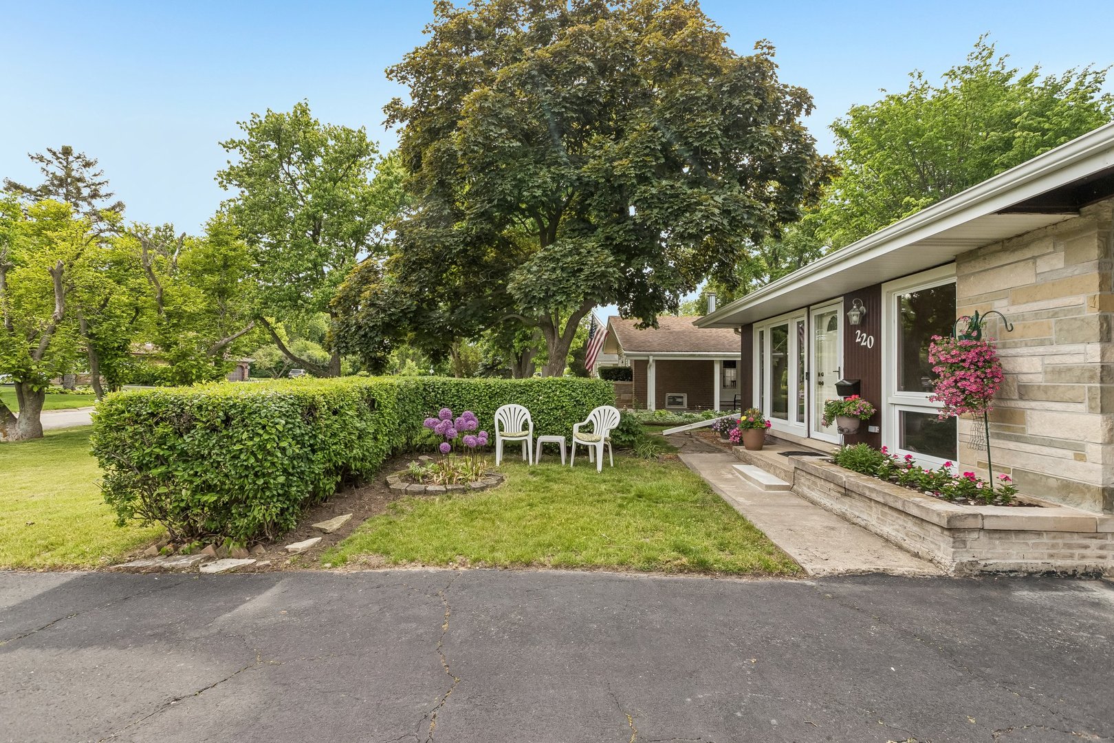 220 Voltz Road