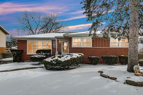 Photo of 17517 Shirley Drive, Lansing, IL 60438 (MLS # 12486849)