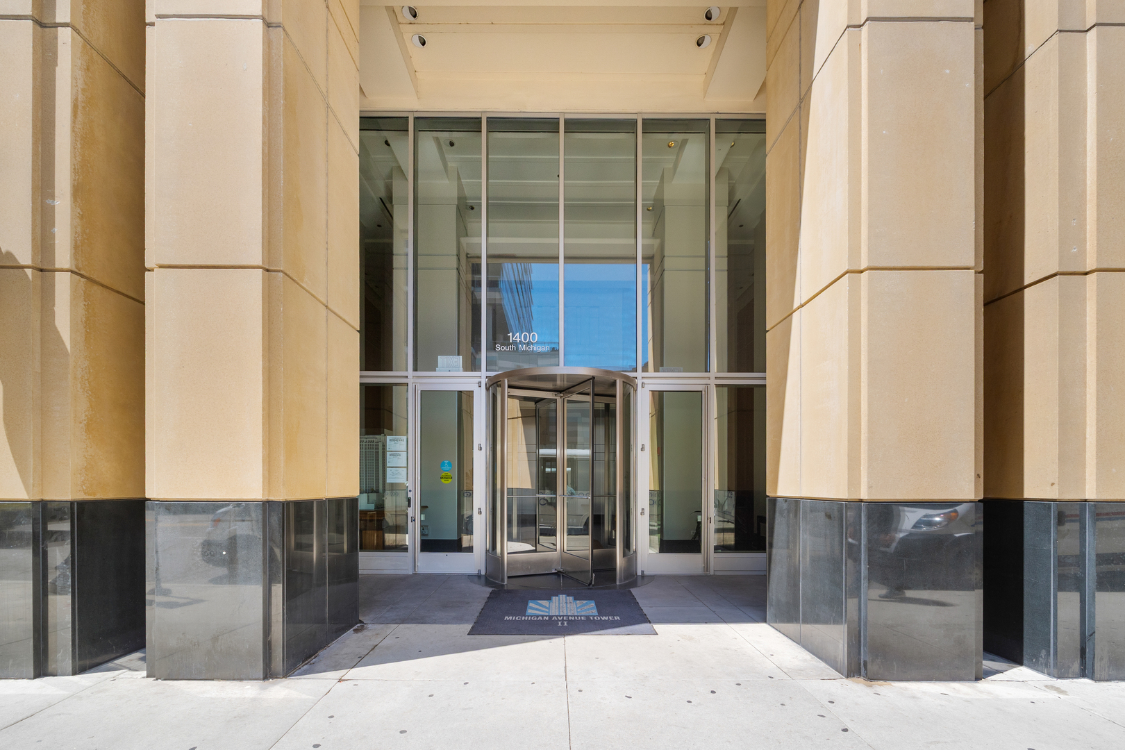 1400 S Michigan Avenue 707