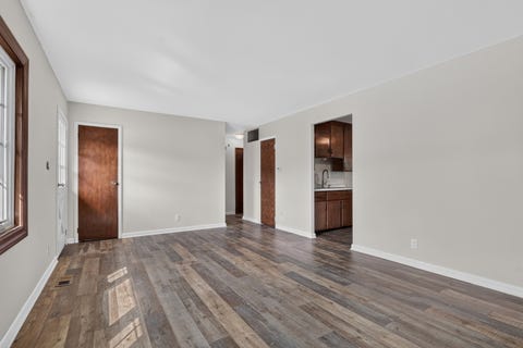 Tiny photo for 527 Sherwood Drive, Streamwood, IL 60107 (MLS # 12688025)