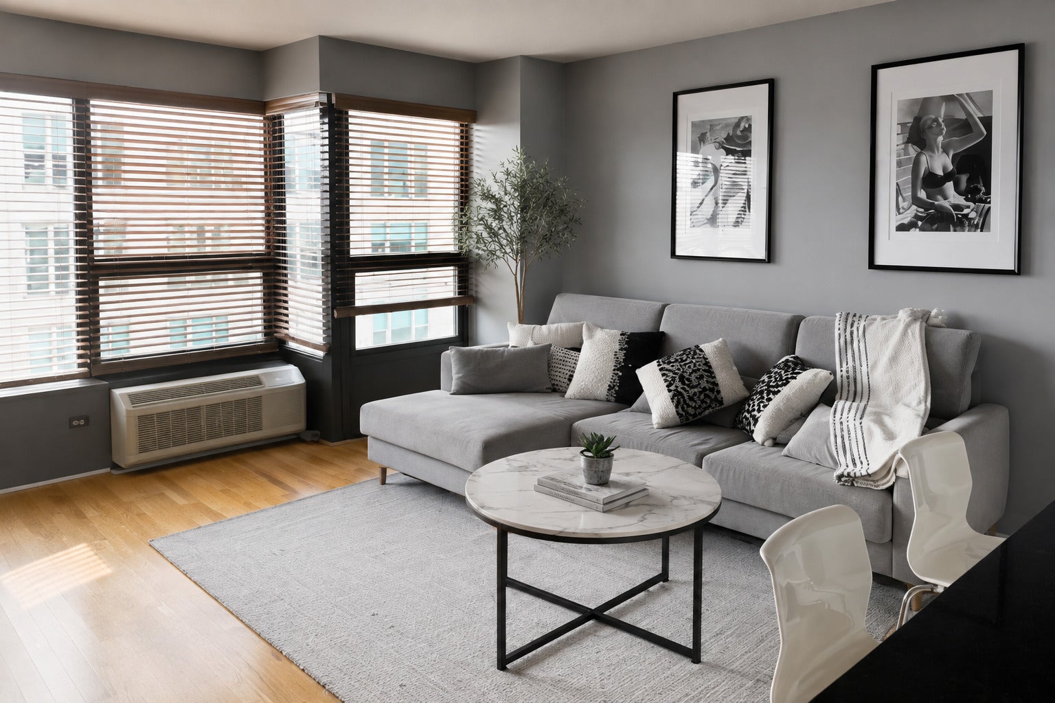 30 E Huron Street 3306