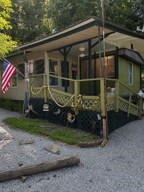 Tiny photo for 1 Mckenzie Drive, Golconda, IL 62838 (MLS # 12730006)