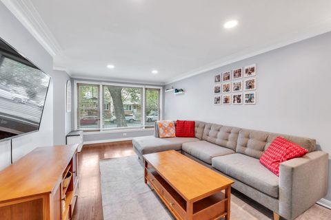 Tiny photo for 11163 S Trumbull Avenue, Chicago, IL 60655 (MLS # 12630240)