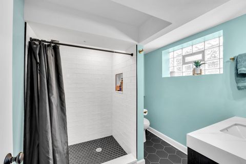 Tiny photo for 11163 S Trumbull Avenue, Chicago, IL 60655 (MLS # 12630240)