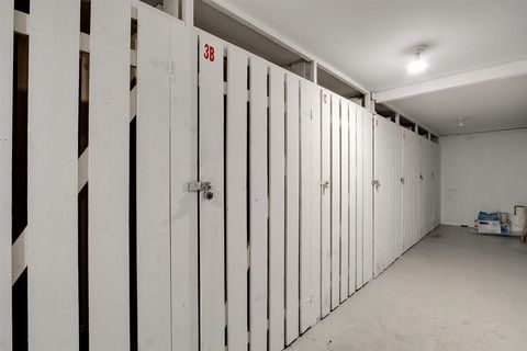 Tiny photo for 850 S Lorraine Road #3B, Wheaton, IL 60189 (MLS # 12549092)