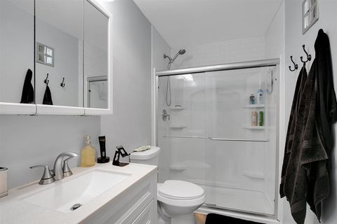 Tiny photo for 850 S Lorraine Road #3B, Wheaton, IL 60189 (MLS # 12549092)