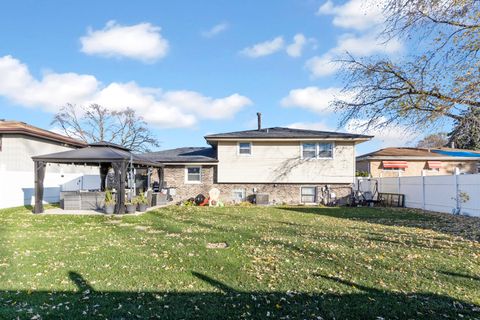 A home in Palos Hills