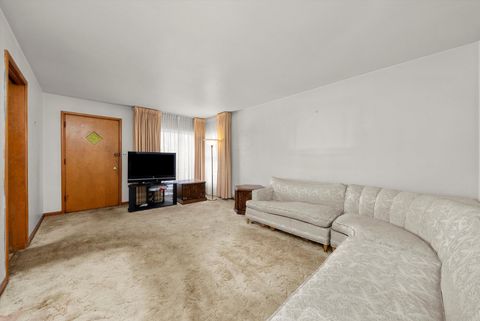 Tiny photo for 2439 Ernst Street, Franklin Park, IL 60131 (MLS # 12545333)