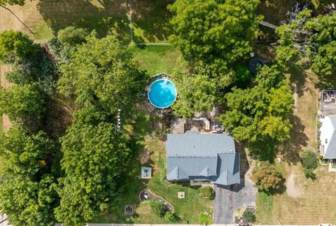 Tiny photo for 1228 Pennsylvania Avenue, Winthrop Harbor, IL 60096 (MLS # 12417978)