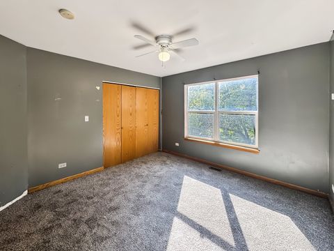 Tiny photo for 1228 Pennsylvania Avenue, Winthrop Harbor, IL 60096 (MLS # 12417978)