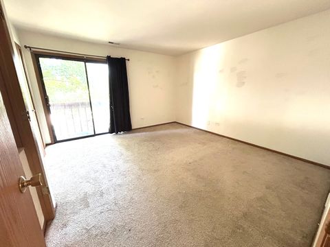 Tiny photo for 422 Lincoln Avenue #A, Fox River Grove, IL 60021 (MLS # 12462433)