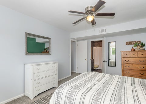 Tiny photo for 3507 56th Street Court, Moline, IL 61265 (MLS # 12753241)