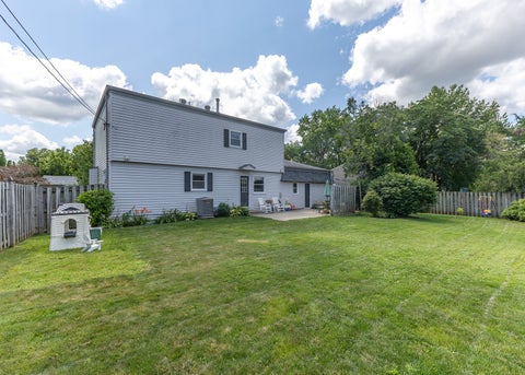 Tiny photo for 3507 56th Street Court, Moline, IL 61265 (MLS # 12753241)