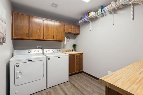 Tiny photo for 16748 Richards Drive, Tinley Park, IL 60477 (MLS # 12607629)