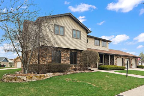 Tiny photo for 16748 Richards Drive, Tinley Park, IL 60477 (MLS # 12607629)