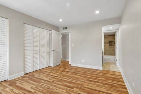 Tiny photo for 101 E Janata Boulevard #3B, Lombard, IL 60148 (MLS # 12780603)
