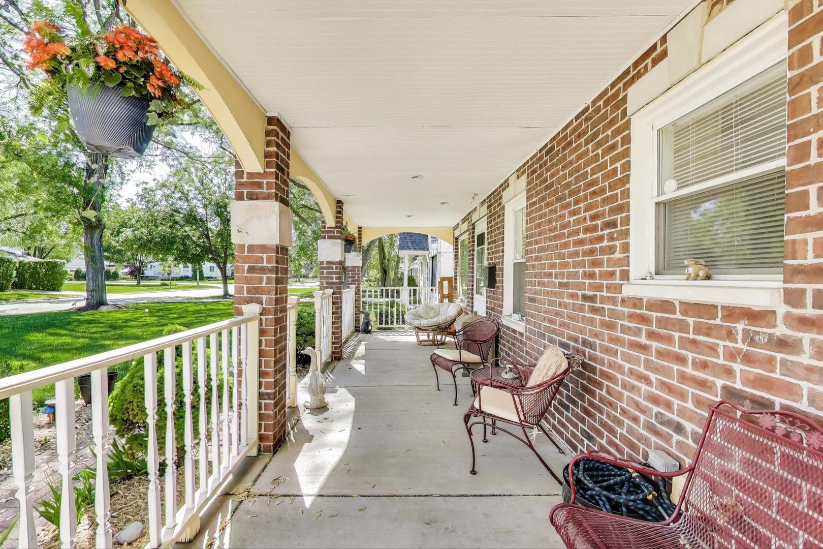615 The Lane Avenue