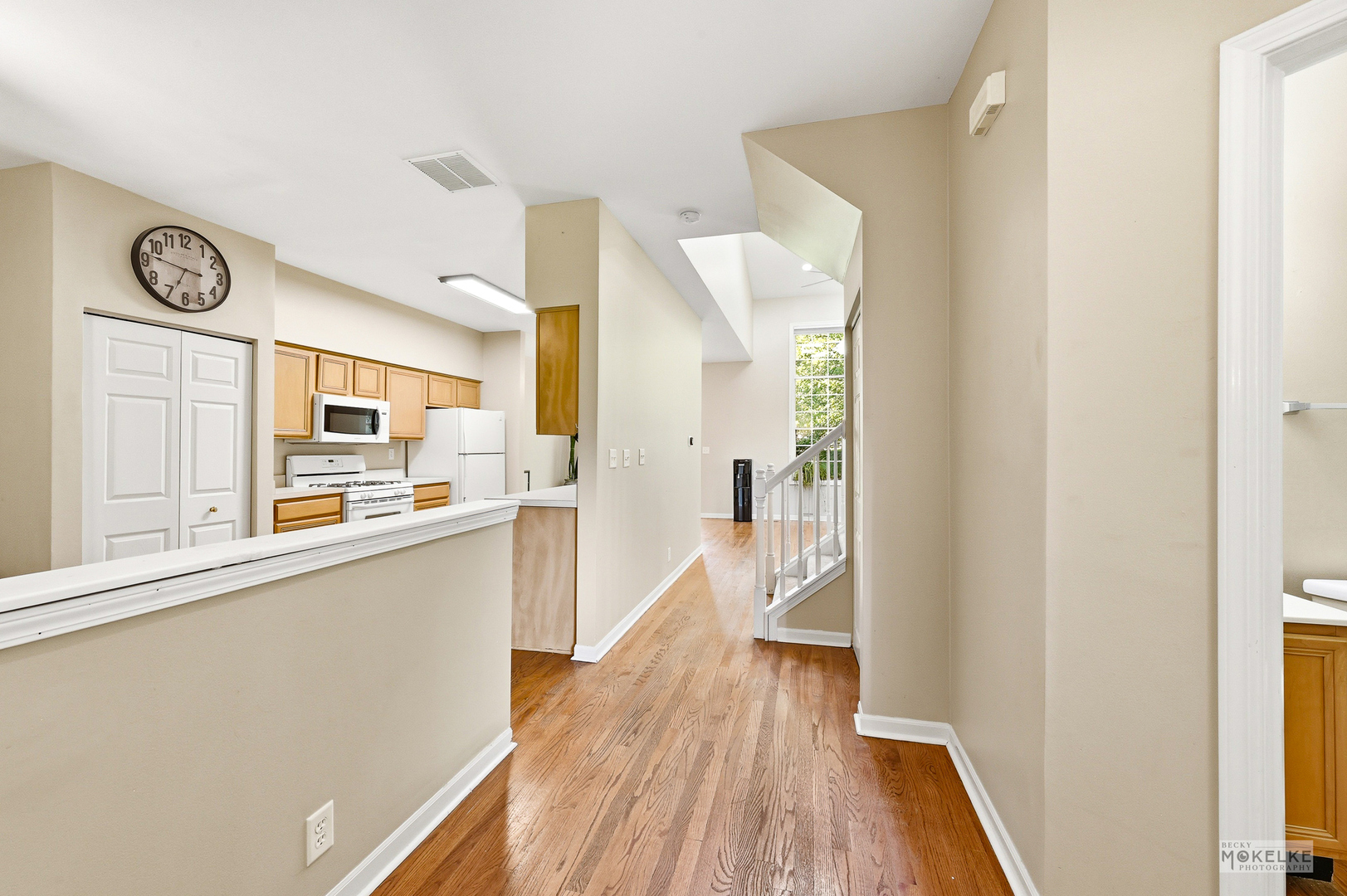 1809 Moore Court