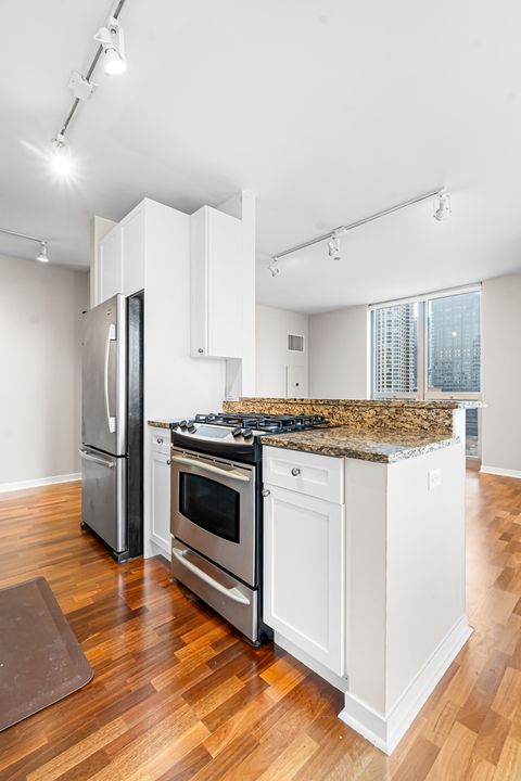 Tiny photo for 200 W GRAND Avenue #2103, Chicago, IL 60654 (MLS # 12604874)