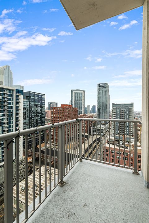 Tiny photo for 200 W GRAND Avenue #2103, Chicago, IL 60654 (MLS # 12604874)