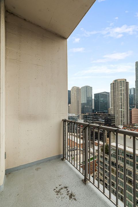 Tiny photo for 200 W GRAND Avenue #2103, Chicago, IL 60654 (MLS # 12604874)