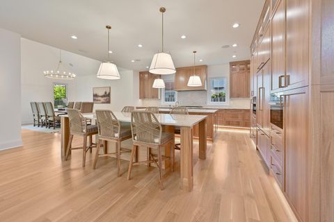 Tiny photo for 1758 Chapel Court, Northbrook, IL 60062 (MLS # 12455085)
