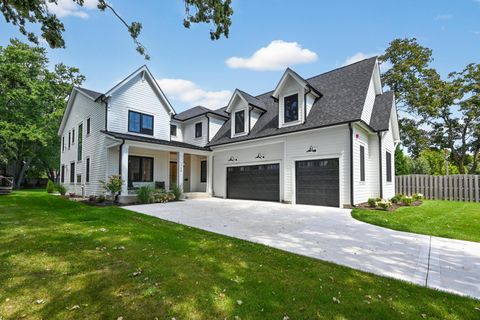 Photo of 1758 Chapel Court, Northbrook, IL 60062 (MLS # 12455085)