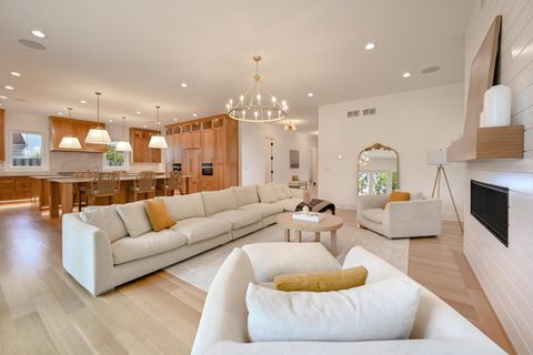 Tiny photo for 1758 Chapel Court, Northbrook, IL 60062 (MLS # 12455085)