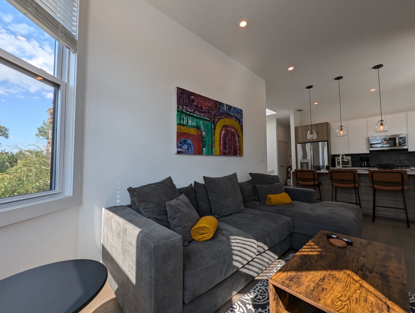 2120 W Belmont Avenue 3F