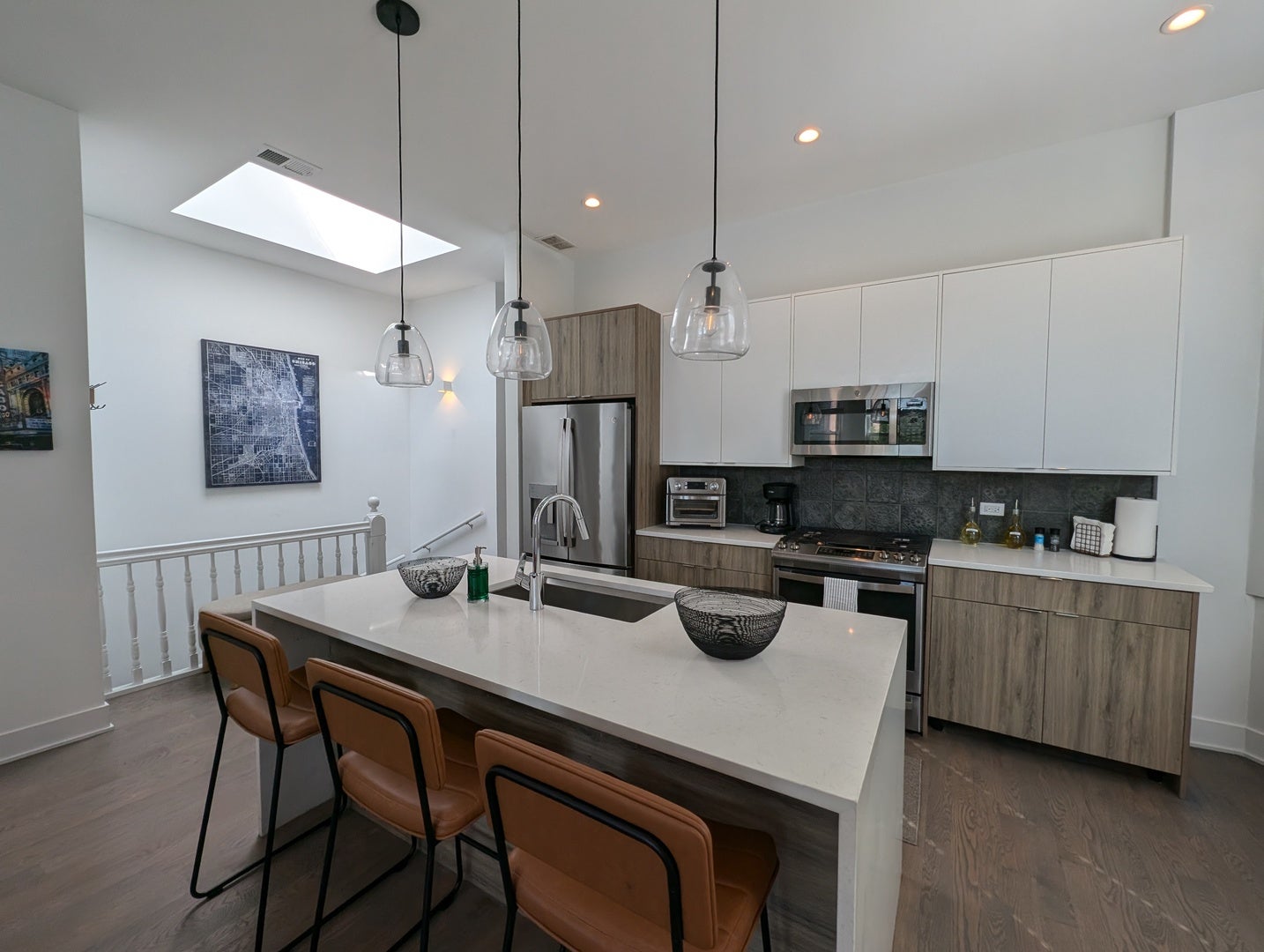 2120 W Belmont Avenue 3F