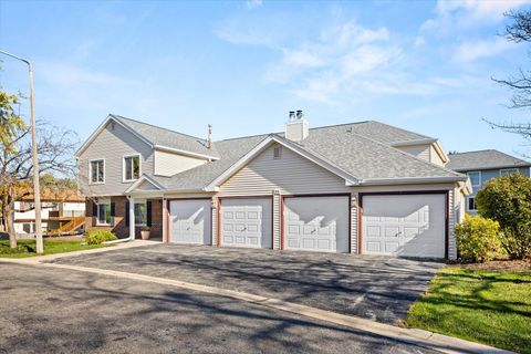 A home in Woodridge