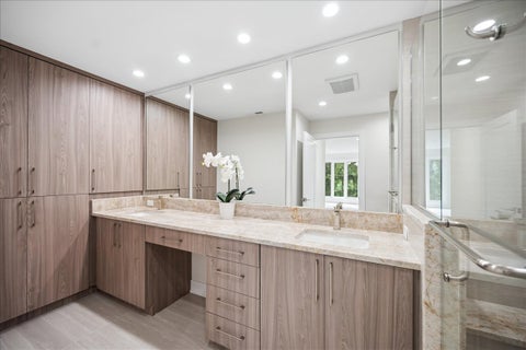 Tiny photo for 1740 Mission Hills Road #303, Northbrook, IL 60062 (MLS # 12783178)