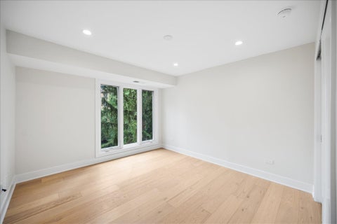 Tiny photo for 1740 Mission Hills Road #303, Northbrook, IL 60062 (MLS # 12783178)