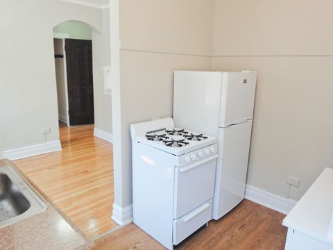 Tiny photo for 1941 Grove Avenue #201, Berwyn, IL 60402 (MLS # 12586253)