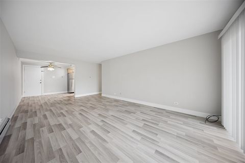 Tiny photo for 11245 S Harlem Avenue #A1, Worth, IL 60482 (MLS # 12621072)