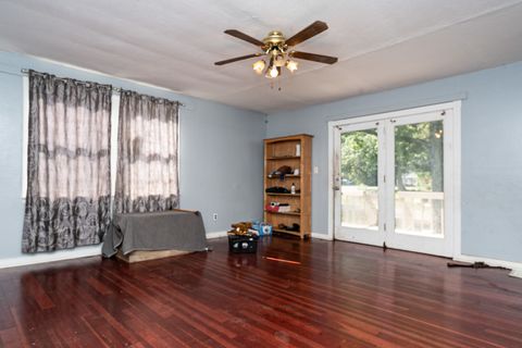 Tiny photo for 700 Pontiac Street, Joliet, IL 60432 (MLS # 12487523)