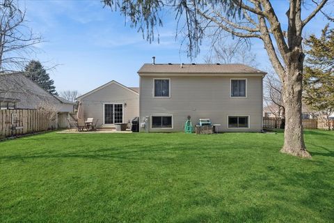 Tiny photo for 204 S Carriage Trail, McHenry, IL 60050 (MLS # 12599477)