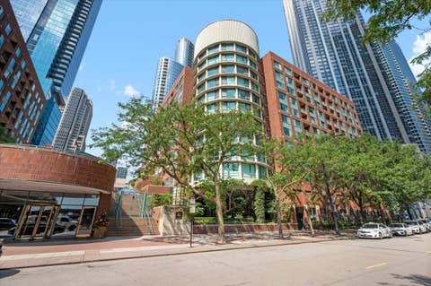 Photo of 480 N MCCLURG Court #1109, Chicago, IL 60611 (MLS # 12744455)