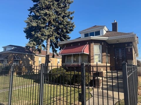 Photo of 9441 S Prairie Avenue, Chicago, IL 60619 (MLS # 12542983)