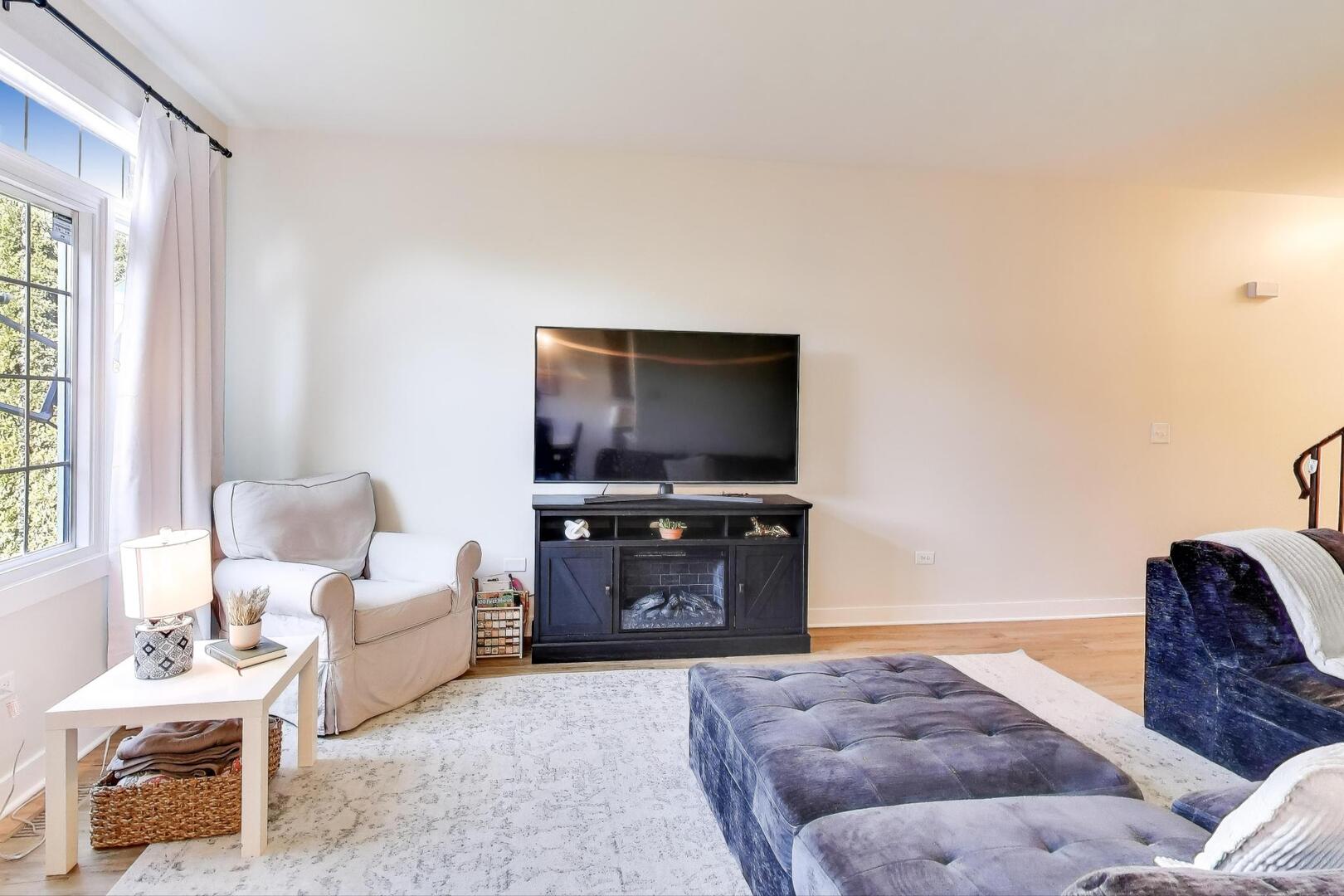 10521 Thornham Lane 10521