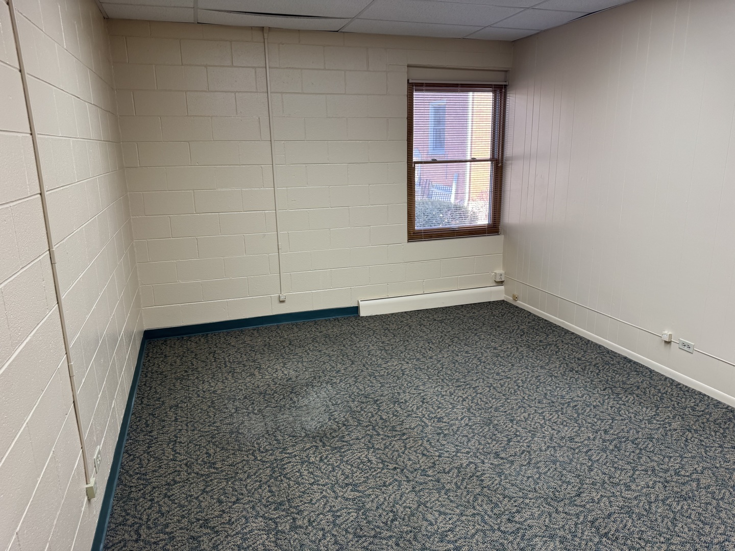 West Dundee, Illinois 60118, United States, ,Residential,Active,29123