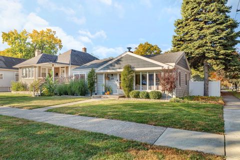 Tiny photo for 9600 S 51st Avenue, Oak Lawn, IL 60453 (MLS # 12507458)