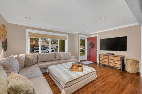 Tiny photo for 9600 S 51st Avenue, Oak Lawn, IL 60453 (MLS # 12507458)