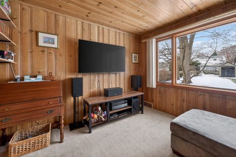 Tiny photo for 827 N 10th Street, DeKalb, IL 60115 (MLS # 12595883)