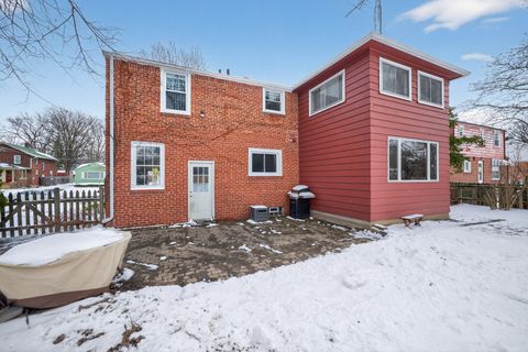 Tiny photo for 827 N 10th Street, DeKalb, IL 60115 (MLS # 12595883)