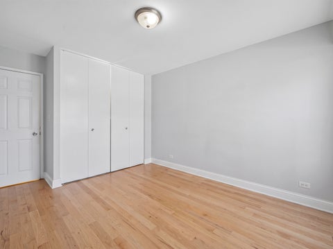 Tiny photo for 502 W Huntington Commons Road #241, Mount Prospect, IL 60056 (MLS # 12777100)