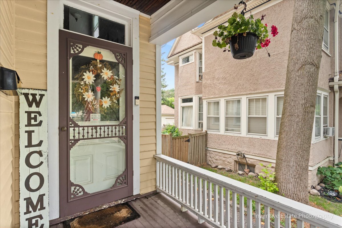 430 S La Grange Road