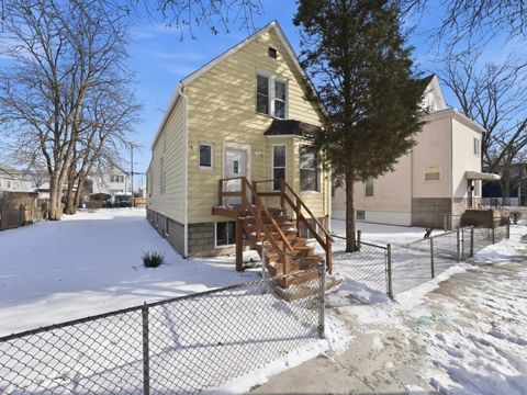 Tiny photo for 10451 S Hoxie Avenue, Chicago, IL 60617 (MLS # 12557363)